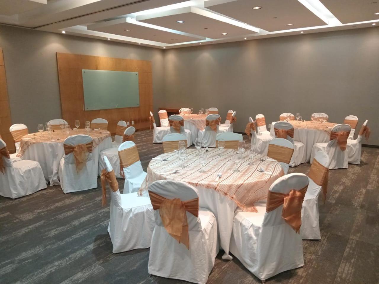 Casa Inn Business Hotel Celaya Екстер'єр фото