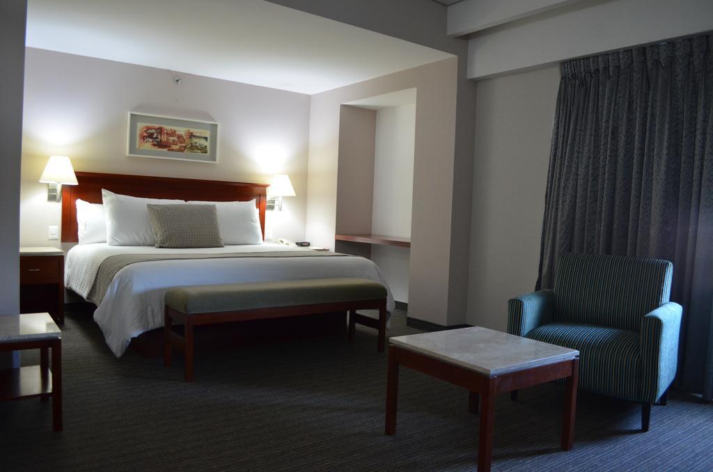 Casa Inn Business Hotel Celaya Екстер'єр фото