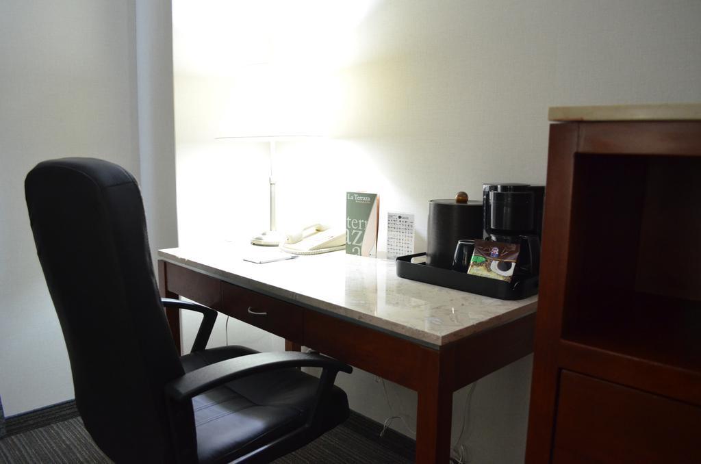 Casa Inn Business Hotel Celaya Екстер'єр фото